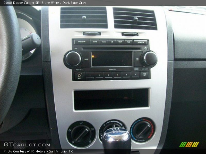 Stone White / Dark Slate Gray 2008 Dodge Caliber SE