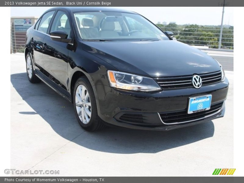 Black Uni / Cornsilk Beige 2013 Volkswagen Jetta SE Sedan