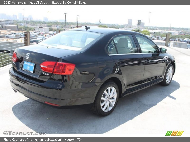 Black Uni / Cornsilk Beige 2013 Volkswagen Jetta SE Sedan