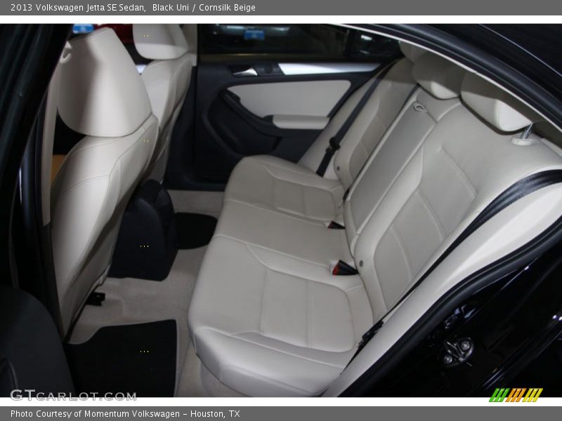 Black Uni / Cornsilk Beige 2013 Volkswagen Jetta SE Sedan