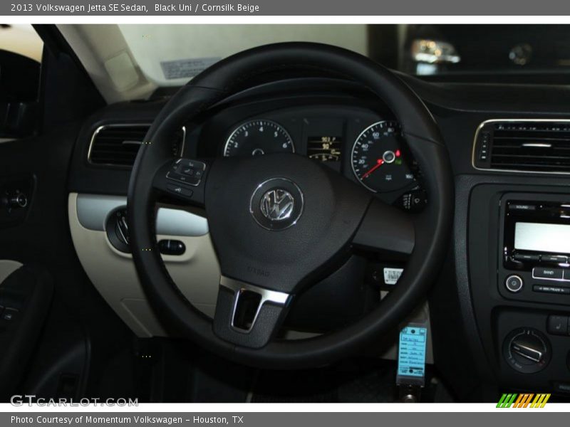 Black Uni / Cornsilk Beige 2013 Volkswagen Jetta SE Sedan