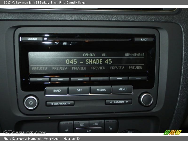 Black Uni / Cornsilk Beige 2013 Volkswagen Jetta SE Sedan