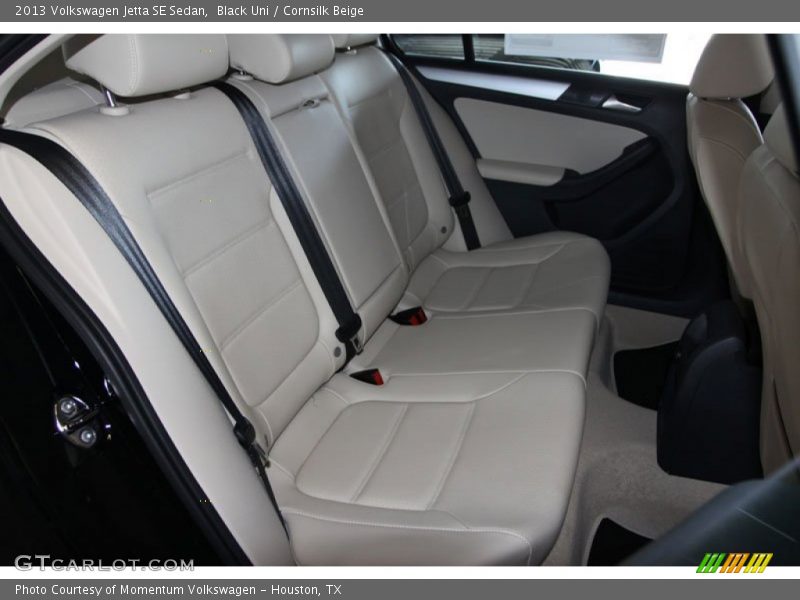 Black Uni / Cornsilk Beige 2013 Volkswagen Jetta SE Sedan