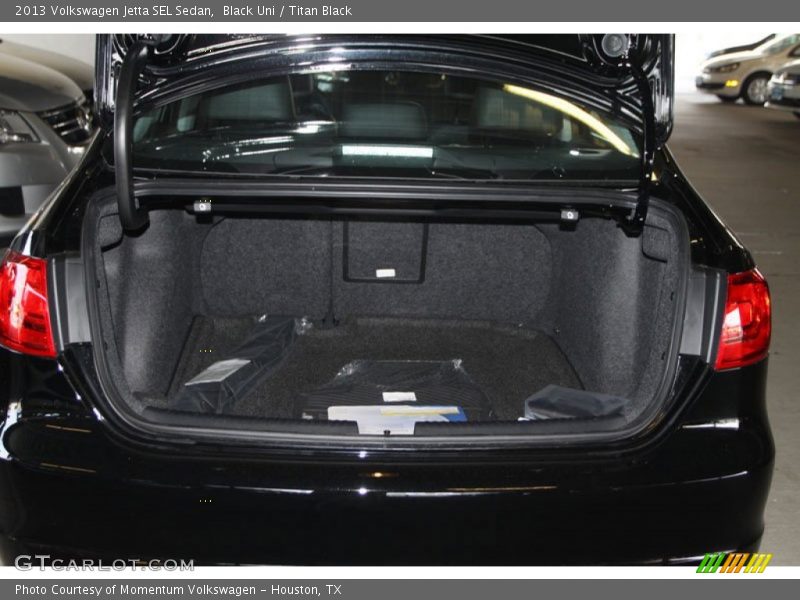 Black Uni / Titan Black 2013 Volkswagen Jetta SEL Sedan