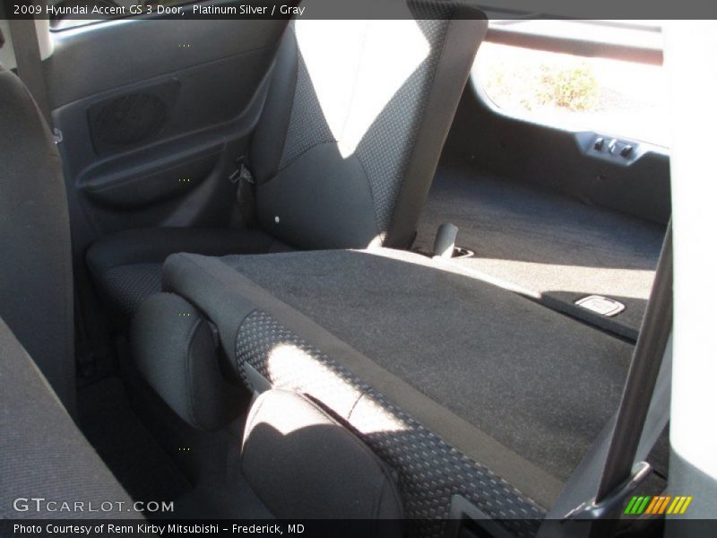 Platinum Silver / Gray 2009 Hyundai Accent GS 3 Door