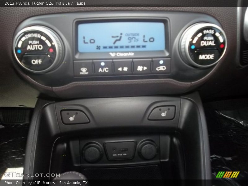 Iris Blue / Taupe 2013 Hyundai Tucson GLS