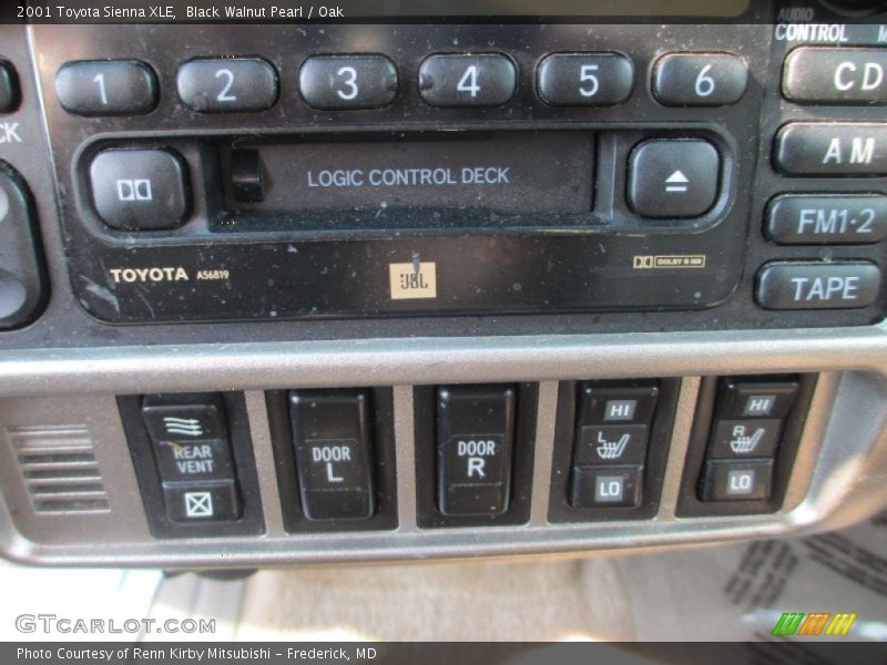 Black Walnut Pearl / Oak 2001 Toyota Sienna XLE