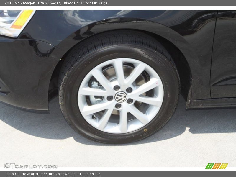 Black Uni / Cornsilk Beige 2013 Volkswagen Jetta SE Sedan