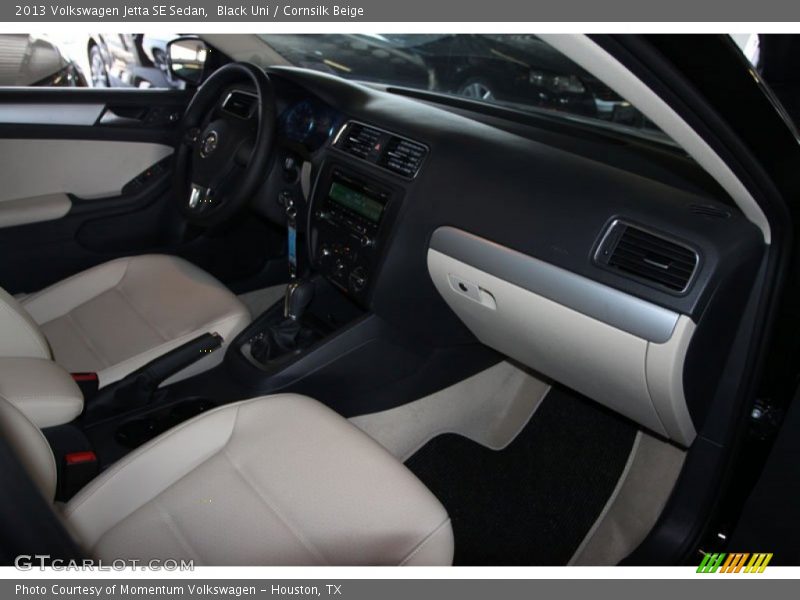 Black Uni / Cornsilk Beige 2013 Volkswagen Jetta SE Sedan