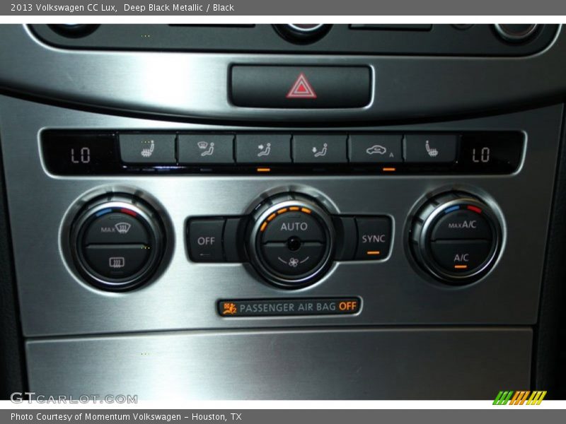 Deep Black Metallic / Black 2013 Volkswagen CC Lux