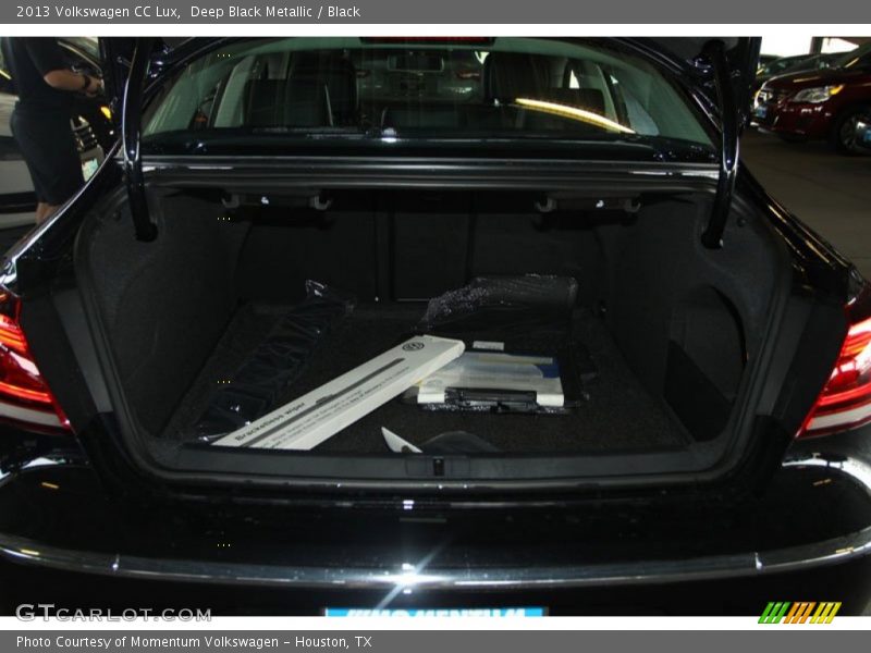 Deep Black Metallic / Black 2013 Volkswagen CC Lux