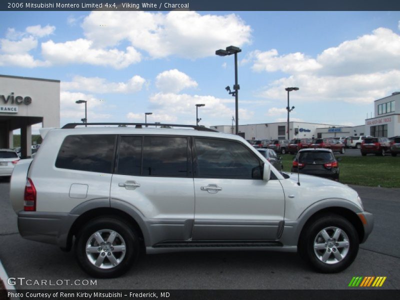 Viking White / Charcoal 2006 Mitsubishi Montero Limited 4x4