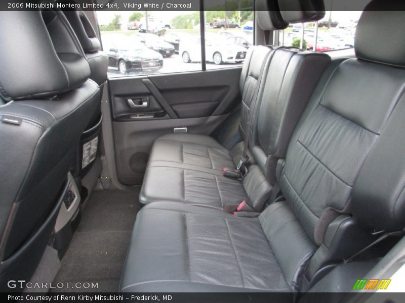 Viking White / Charcoal 2006 Mitsubishi Montero Limited 4x4