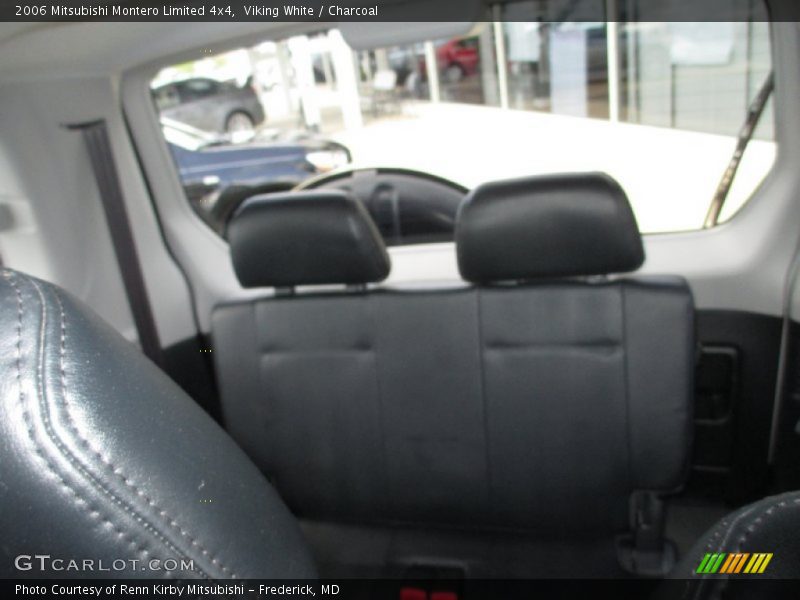 Viking White / Charcoal 2006 Mitsubishi Montero Limited 4x4