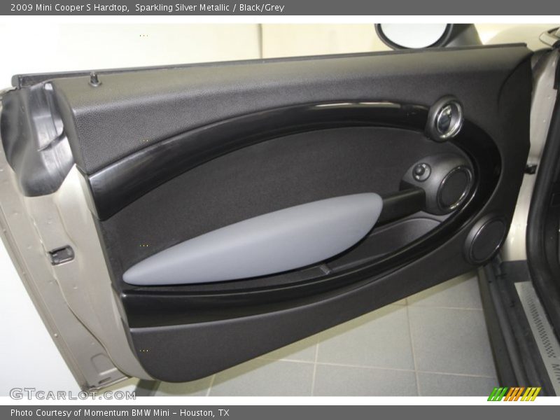 Sparkling Silver Metallic / Black/Grey 2009 Mini Cooper S Hardtop