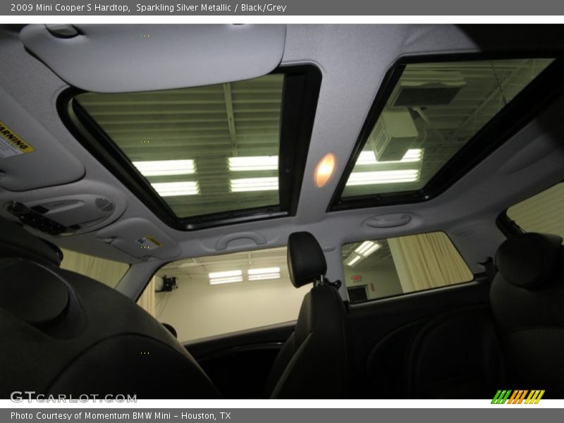 Sparkling Silver Metallic / Black/Grey 2009 Mini Cooper S Hardtop