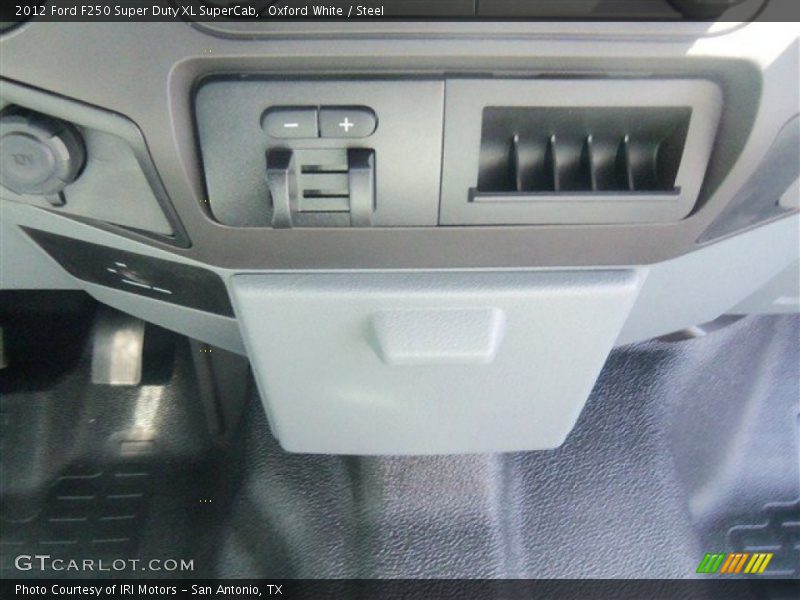 Oxford White / Steel 2012 Ford F250 Super Duty XL SuperCab