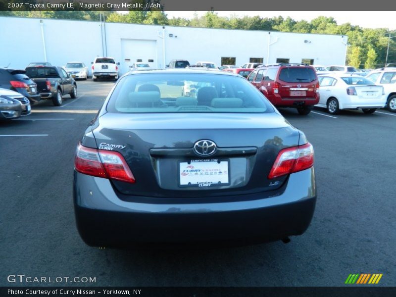 Magnetic Gray Metallic / Ash 2007 Toyota Camry LE