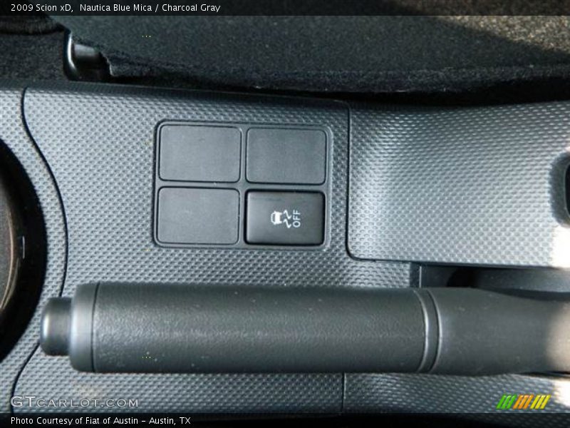 Nautica Blue Mica / Charcoal Gray 2009 Scion xD