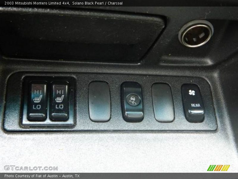 Solano Black Pearl / Charcoal 2003 Mitsubishi Montero Limited 4x4