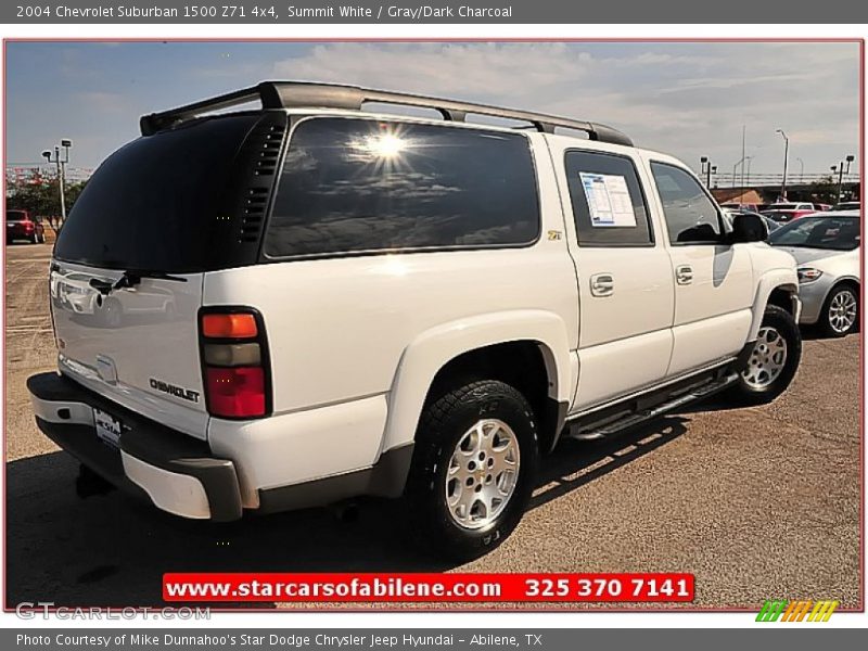 Summit White / Gray/Dark Charcoal 2004 Chevrolet Suburban 1500 Z71 4x4
