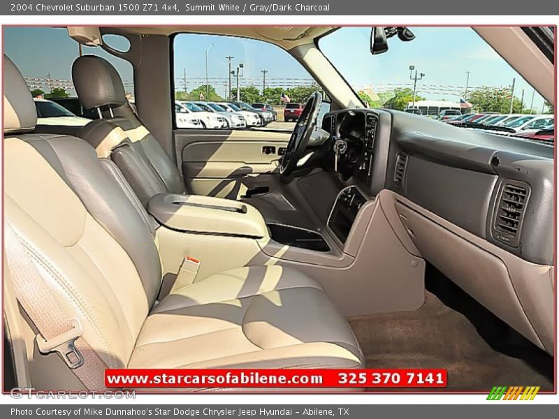 Summit White / Gray/Dark Charcoal 2004 Chevrolet Suburban 1500 Z71 4x4