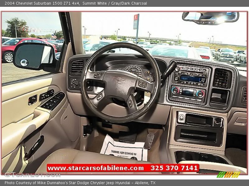 Summit White / Gray/Dark Charcoal 2004 Chevrolet Suburban 1500 Z71 4x4