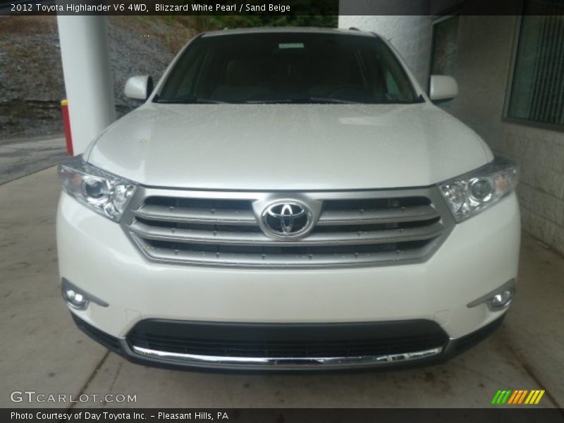 Blizzard White Pearl / Sand Beige 2012 Toyota Highlander V6 4WD