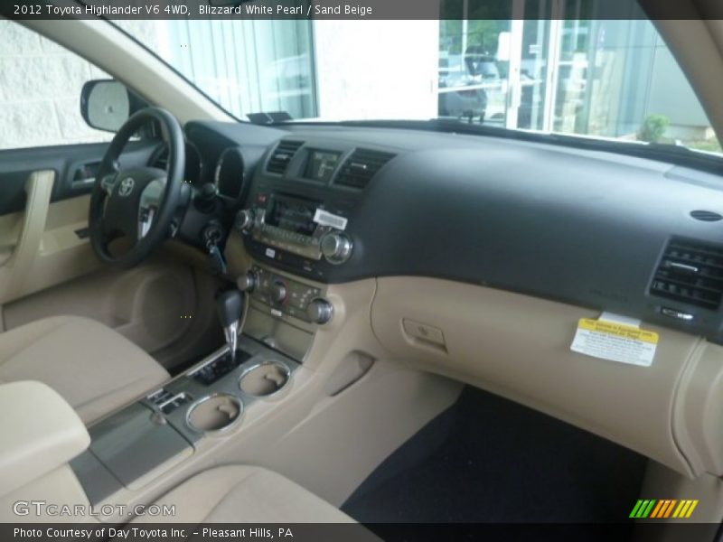 Blizzard White Pearl / Sand Beige 2012 Toyota Highlander V6 4WD