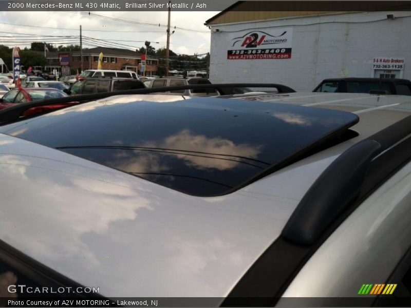 Brilliant Silver Metallic / Ash 2000 Mercedes-Benz ML 430 4Matic