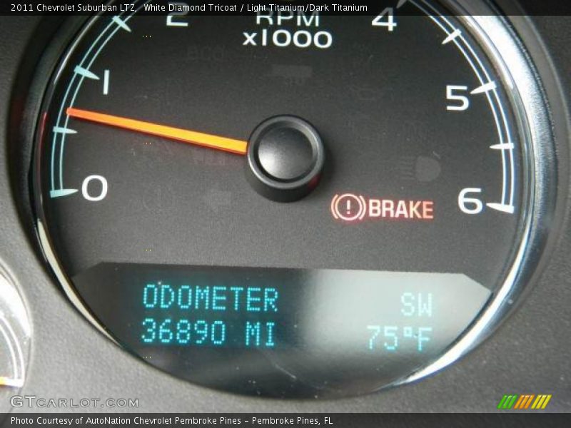 White Diamond Tricoat / Light Titanium/Dark Titanium 2011 Chevrolet Suburban LTZ