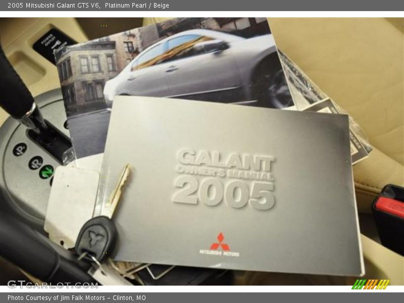 Platinum Pearl / Beige 2005 Mitsubishi Galant GTS V6