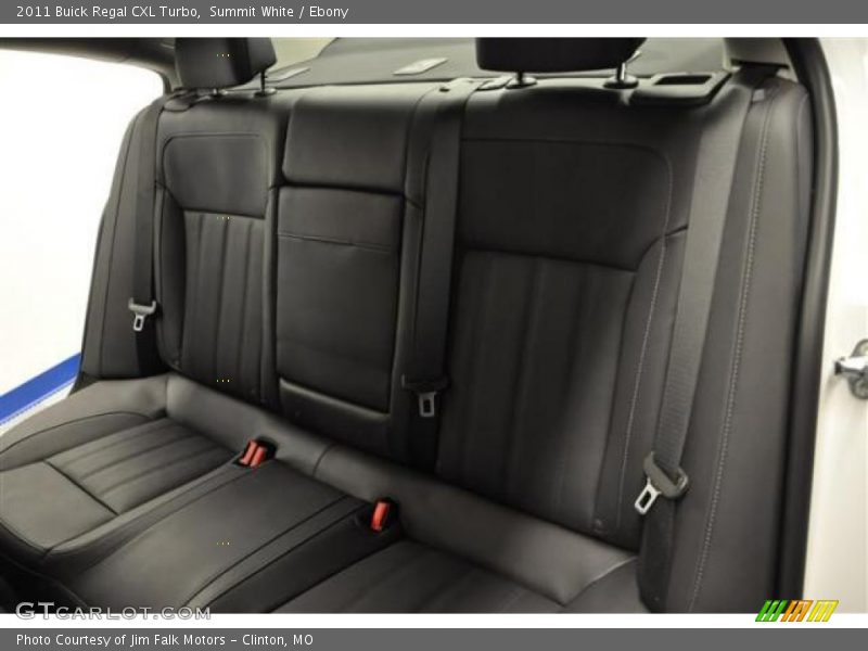 Summit White / Ebony 2011 Buick Regal CXL Turbo
