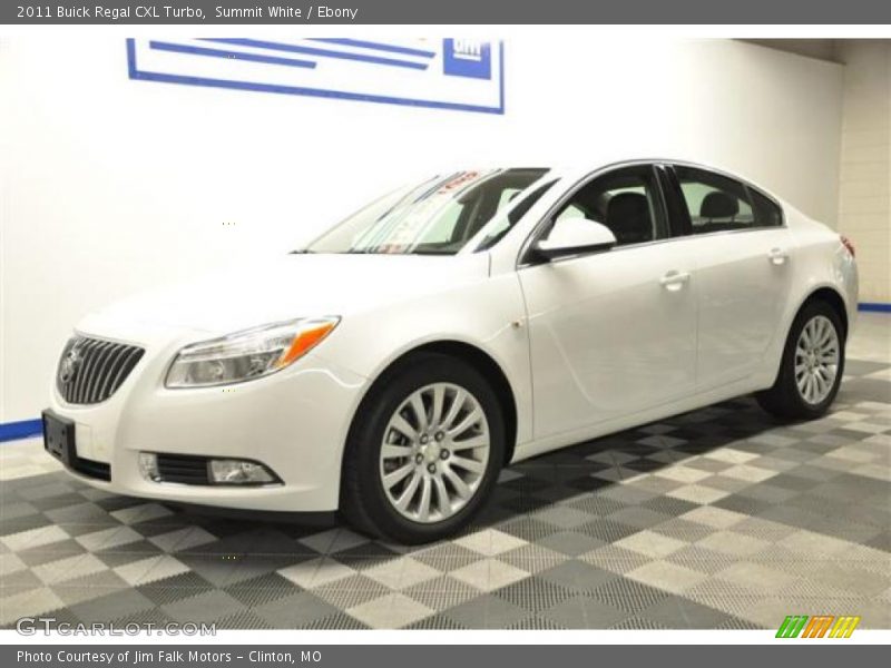 Summit White / Ebony 2011 Buick Regal CXL Turbo
