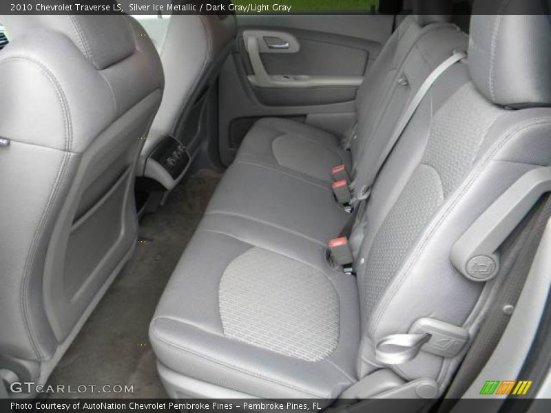 Silver Ice Metallic / Dark Gray/Light Gray 2010 Chevrolet Traverse LS