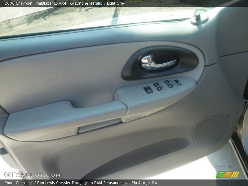 Graystone Metallic / Light Gray 2006 Chevrolet TrailBlazer LS 4x4