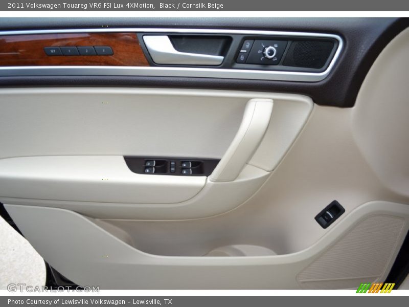 Black / Cornsilk Beige 2011 Volkswagen Touareg VR6 FSI Lux 4XMotion