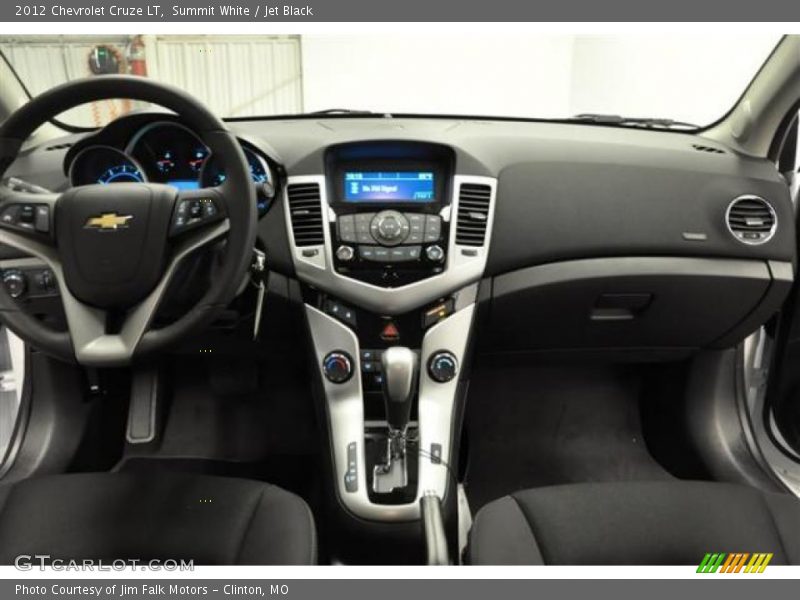 Dashboard of 2012 Cruze LT