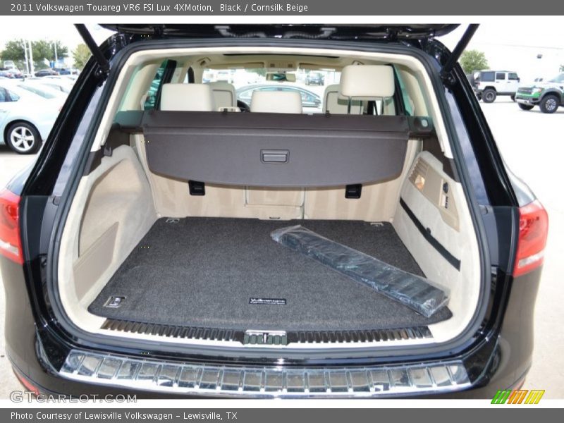 Black / Cornsilk Beige 2011 Volkswagen Touareg VR6 FSI Lux 4XMotion