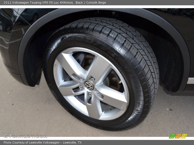 Black / Cornsilk Beige 2011 Volkswagen Touareg VR6 FSI Lux 4XMotion