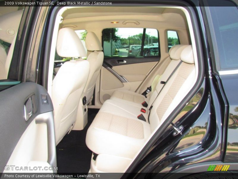 Deep Black Metallic / Sandstone 2009 Volkswagen Tiguan SE