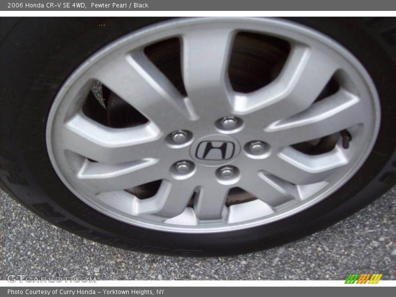 Pewter Pearl / Black 2006 Honda CR-V SE 4WD