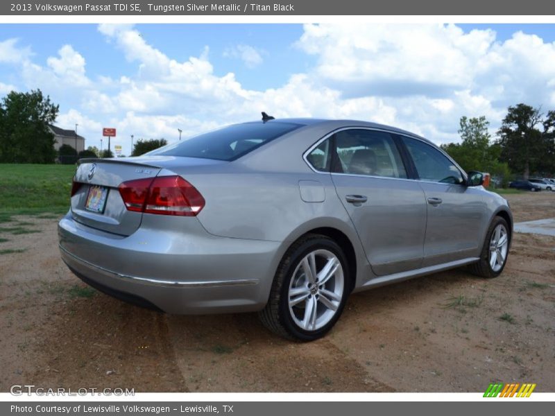 Tungsten Silver Metallic / Titan Black 2013 Volkswagen Passat TDI SE