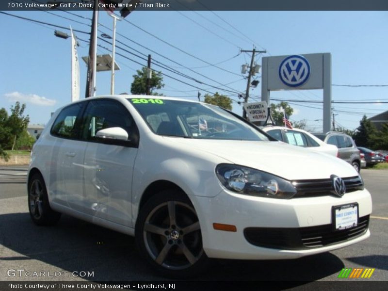 Candy White / Titan Black 2010 Volkswagen Golf 2 Door