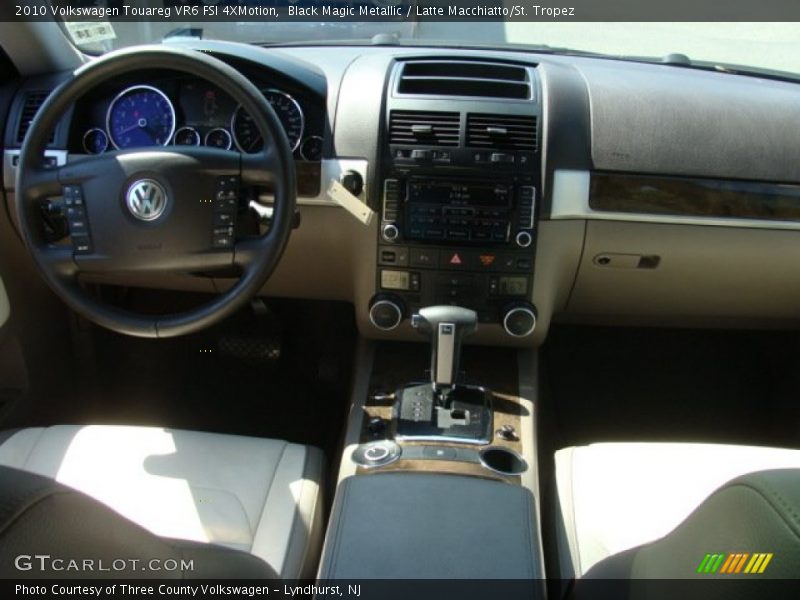 Black Magic Metallic / Latte Macchiatto/St. Tropez 2010 Volkswagen Touareg VR6 FSI 4XMotion