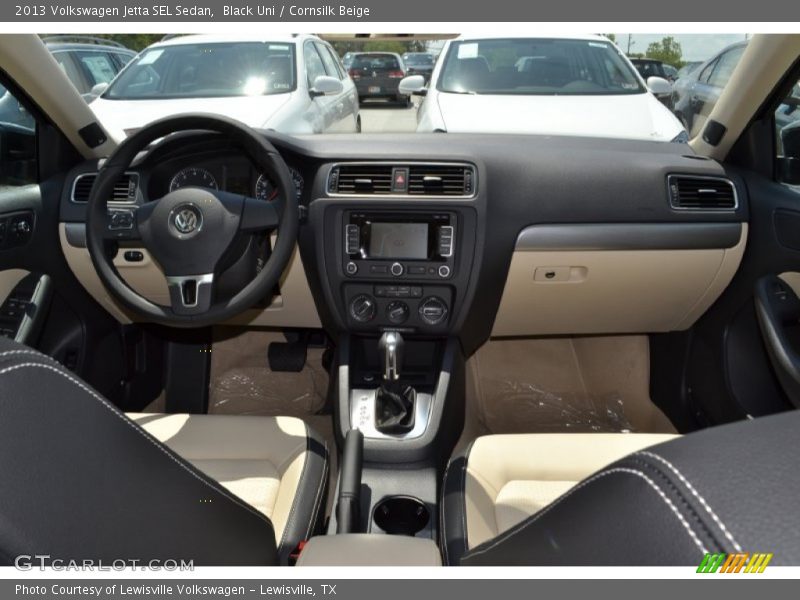 Black Uni / Cornsilk Beige 2013 Volkswagen Jetta SEL Sedan