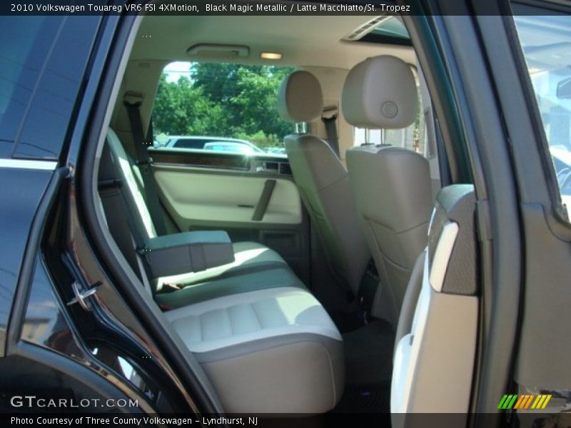 Black Magic Metallic / Latte Macchiatto/St. Tropez 2010 Volkswagen Touareg VR6 FSI 4XMotion
