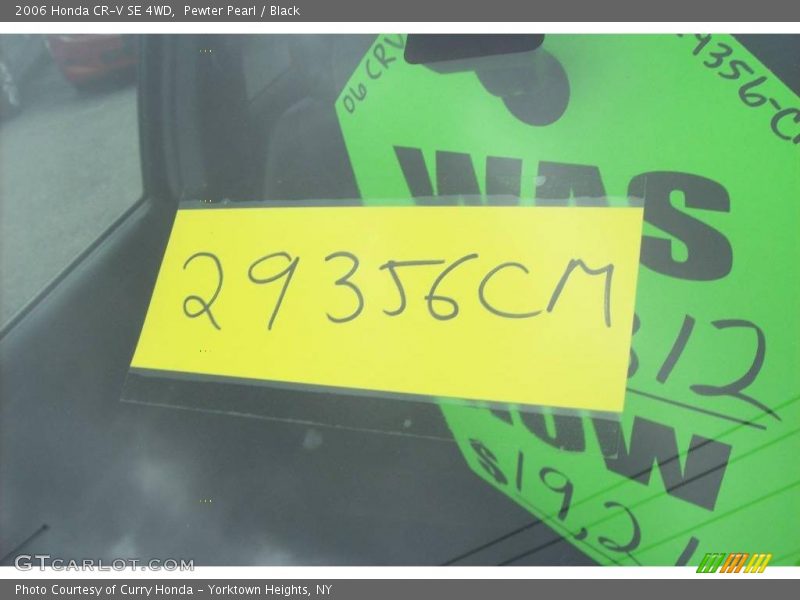 Pewter Pearl / Black 2006 Honda CR-V SE 4WD