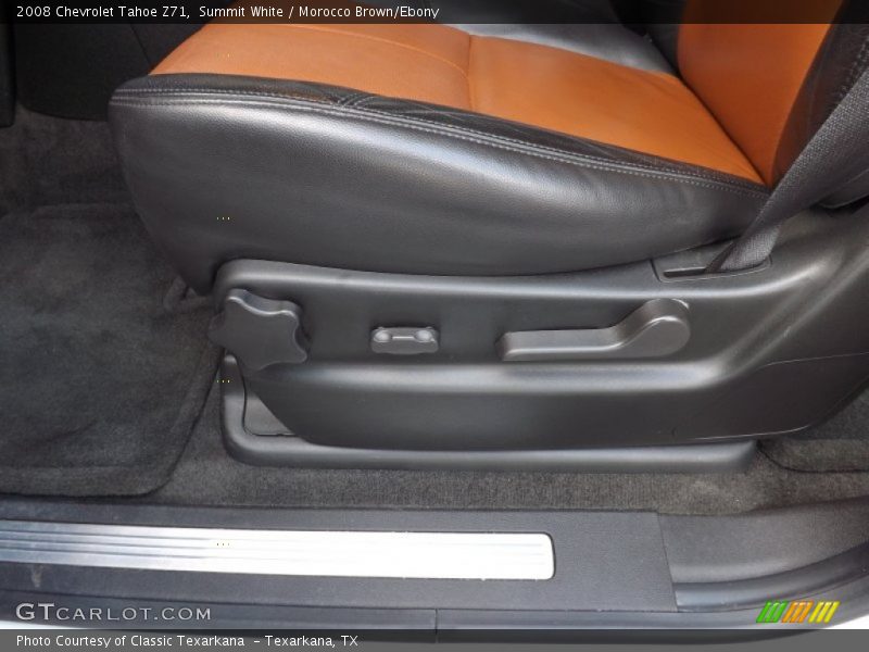 Front Seat of 2008 Tahoe Z71