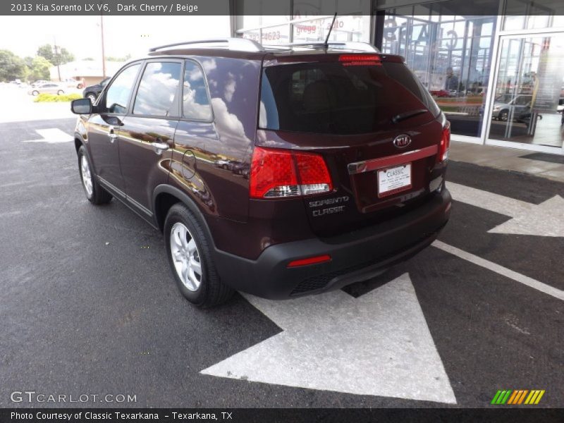 Dark Cherry / Beige 2013 Kia Sorento LX V6
